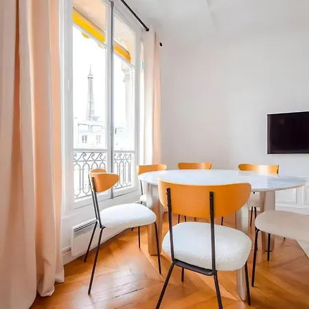 Tbs 324 - Superb With Eiffel Tower View *