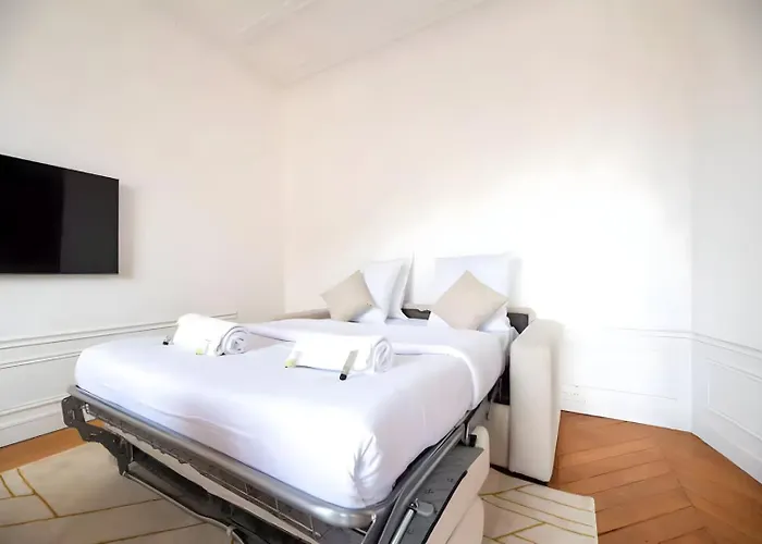 Apartment Tbs 324 - Superb With Eiffel Tower View Paris